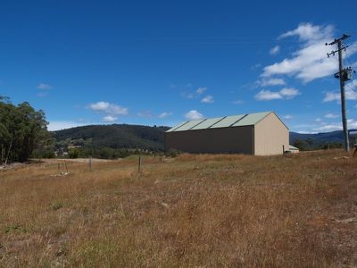 11 Twin Rivers Lane, Grove