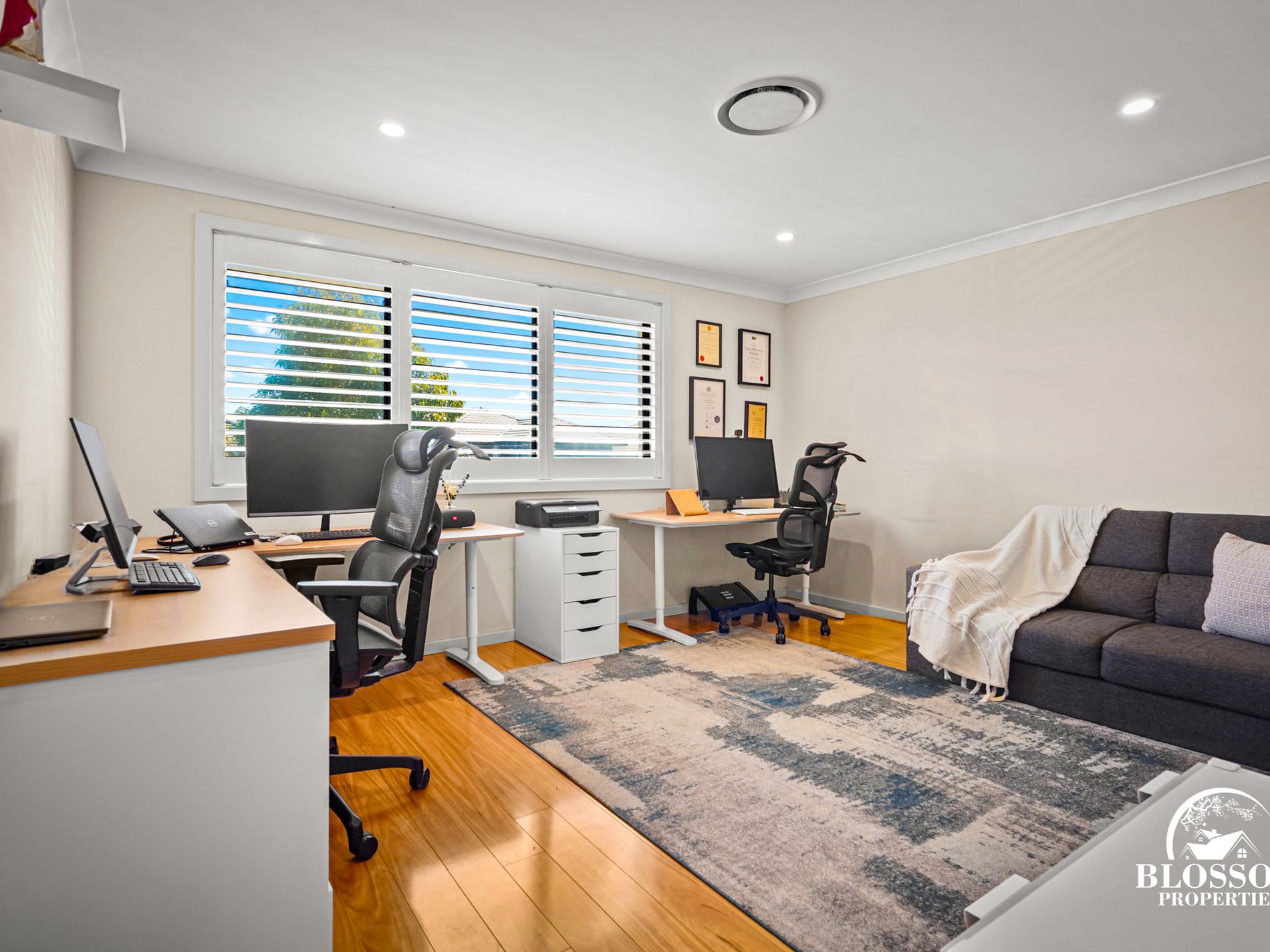 12 Loudon Parade, Marsden Park