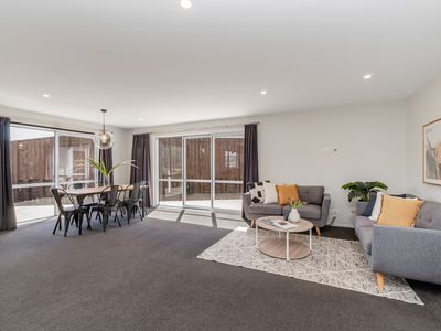 124 John Burke Drive, Aotea