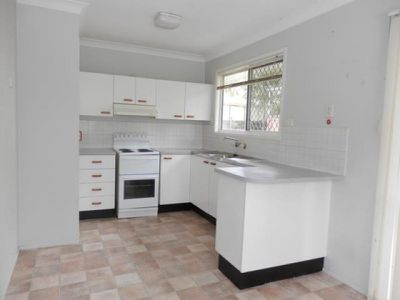 8 Lorrikeet Street, Bundamba