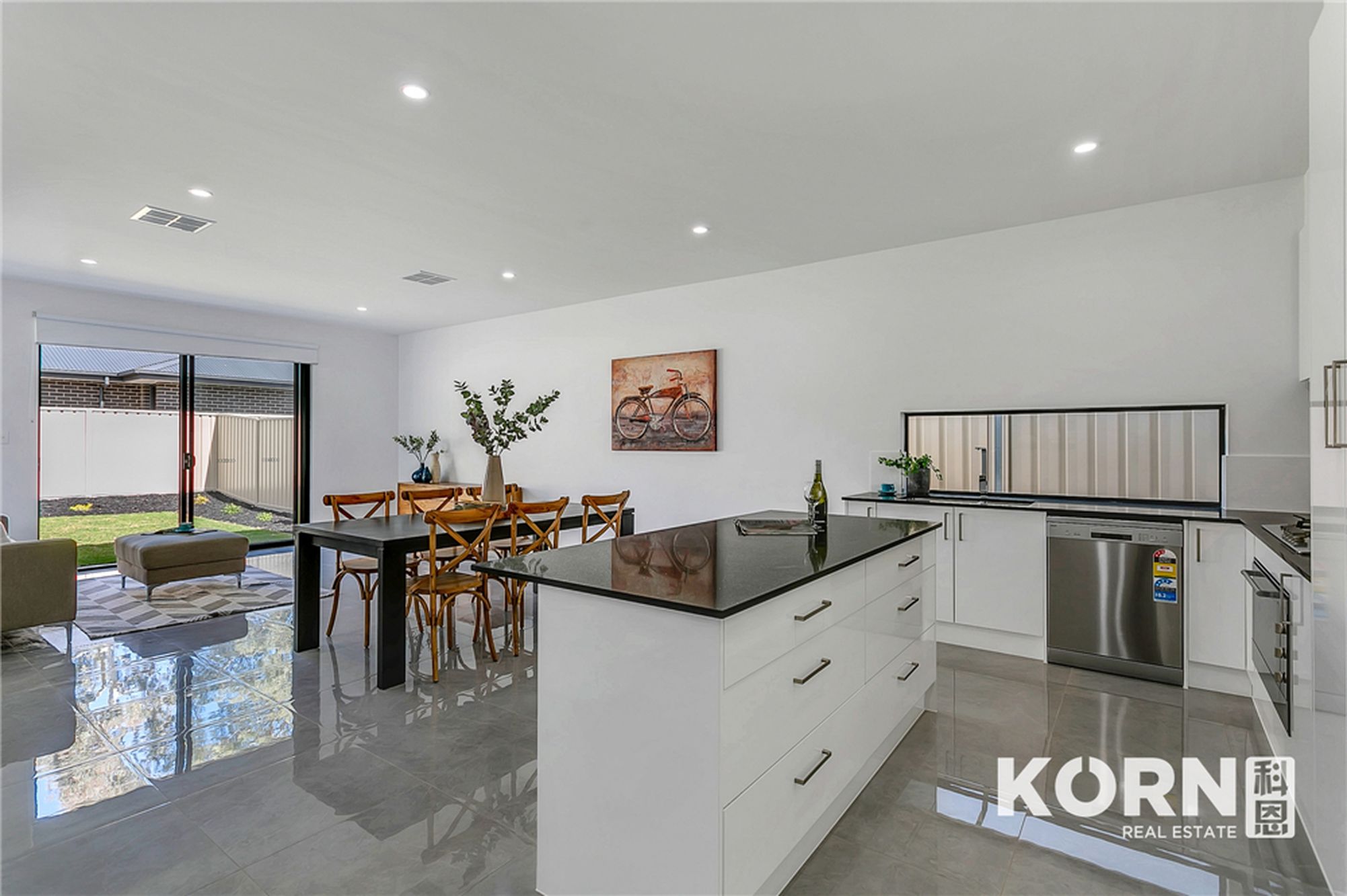 2A Kurrajong Place, Seacombe Gardens