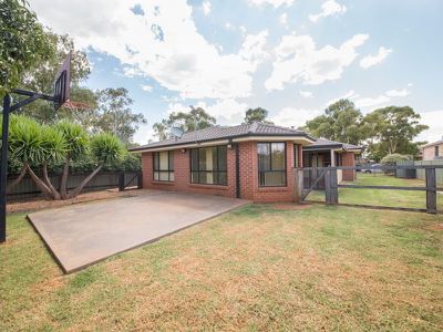 1 Tulloch Place, Dubbo
