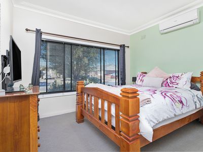22 Kurrajong Street, Windang