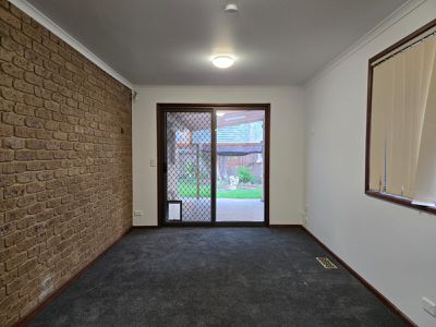 8 Snowy Court, Werribee