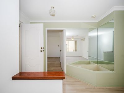 8 RAMSAY PLACE, Bibra Lake