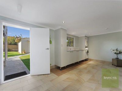 89 Albany Road, Pimlico