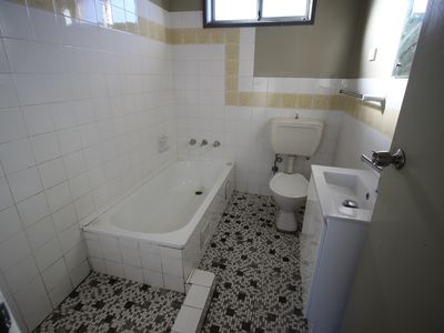 2 / 324 Shellharbour Road, Barrack Heights