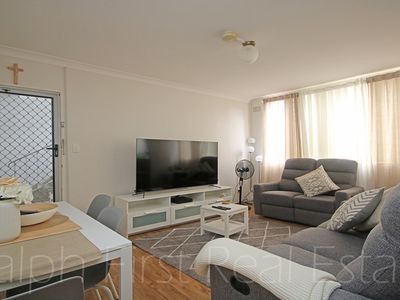 4 / 527 Burwood Road, Belmore