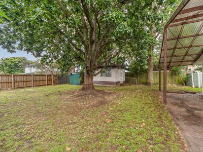 12 Tavistock Road, Frankston South