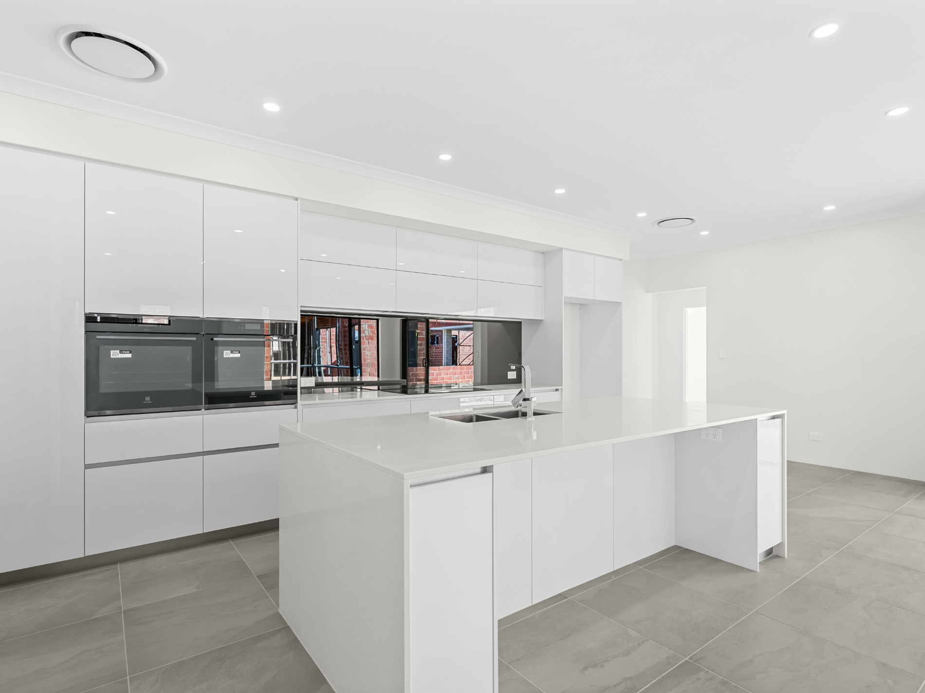 21 Currawong Loop, Treeby