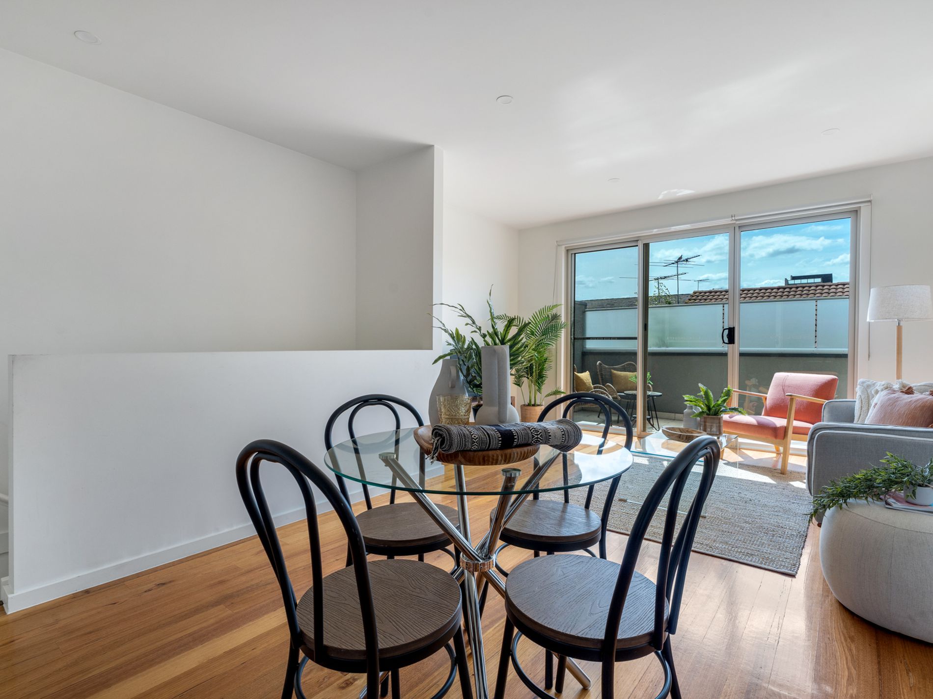 6 / 166 Waterloo Road, Oak Park