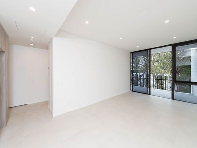 5303 / 30 Wellington Street, Bondi