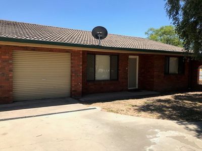2 / 6 ILLOURA STREET, Hillvue