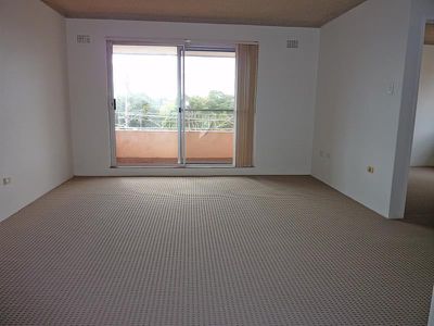 8 / 23 Romilly St, Riverwood