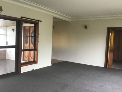 266 Northcliffe Drive, Lake Heights