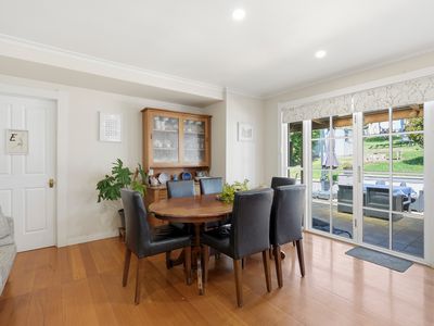 12 Strahan Road, Newstead