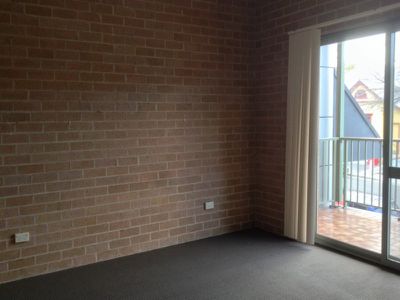 1 / 128 Tongarra Road, Albion Park