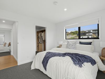 1 / 20B Frances Street, Bridport