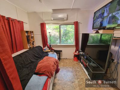 15 STEPHENS STREET EAST, Murgon