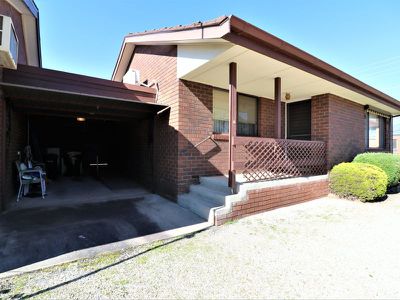 Unit 1 / 28 Tristan St, Seymour