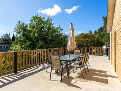 40 Mountain River Road, Mountain River
