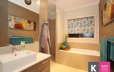 21 Florence Terrace, Beaconsfield
