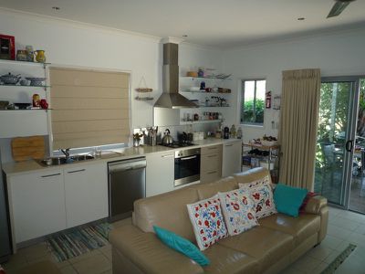 9 / 151-152 Esplanade, Woodgate