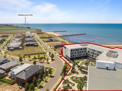 G16 / 33 Quay Boulevard, Werribee South