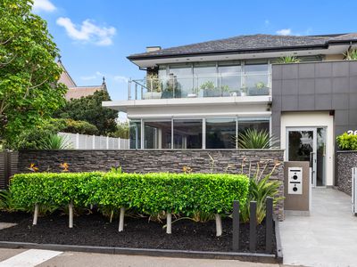 2 / 261 Nelson Place, Williamstown