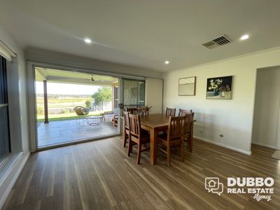 6 Ellenborough Avenue, Dubbo