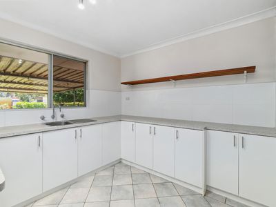 5 St Georges Avenue, Champion Lakes