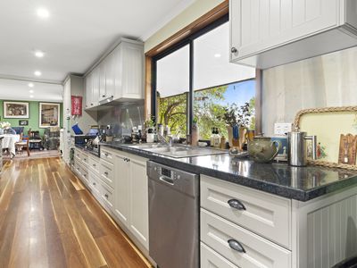 44 Heathcote-East Baynton Road, Heathcote