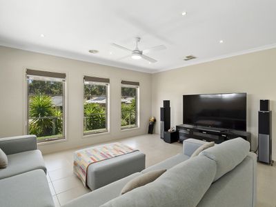 5 LIGHTWOOD AVENUE, Seymour