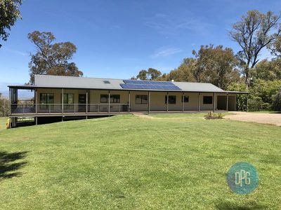 24 Bushland Close, Barwite