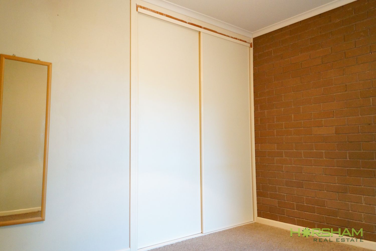 3 / 7 Roberts Avenue, Horsham