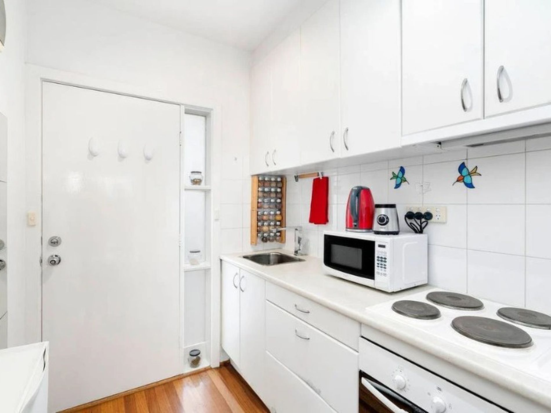 2 / 173 Balcombe Road, Mentone