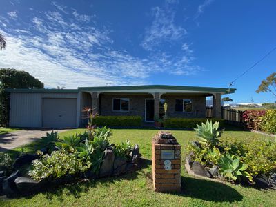 8 Picnic Street, Pialba