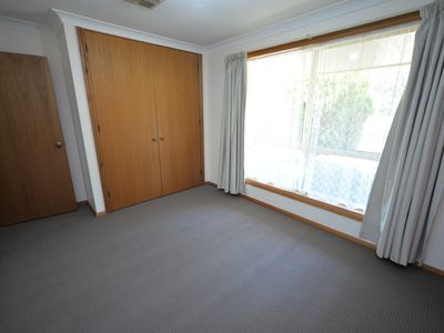 1-3 / 22 Barton Street, Parkes