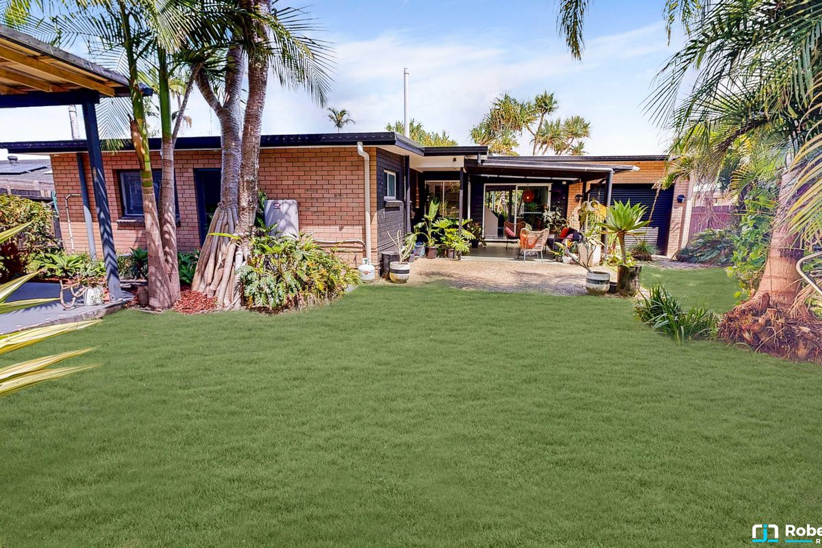 17 Fairway Drive, Tewantin