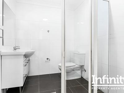 33 / 20 Wyndham Street, Alexandria
