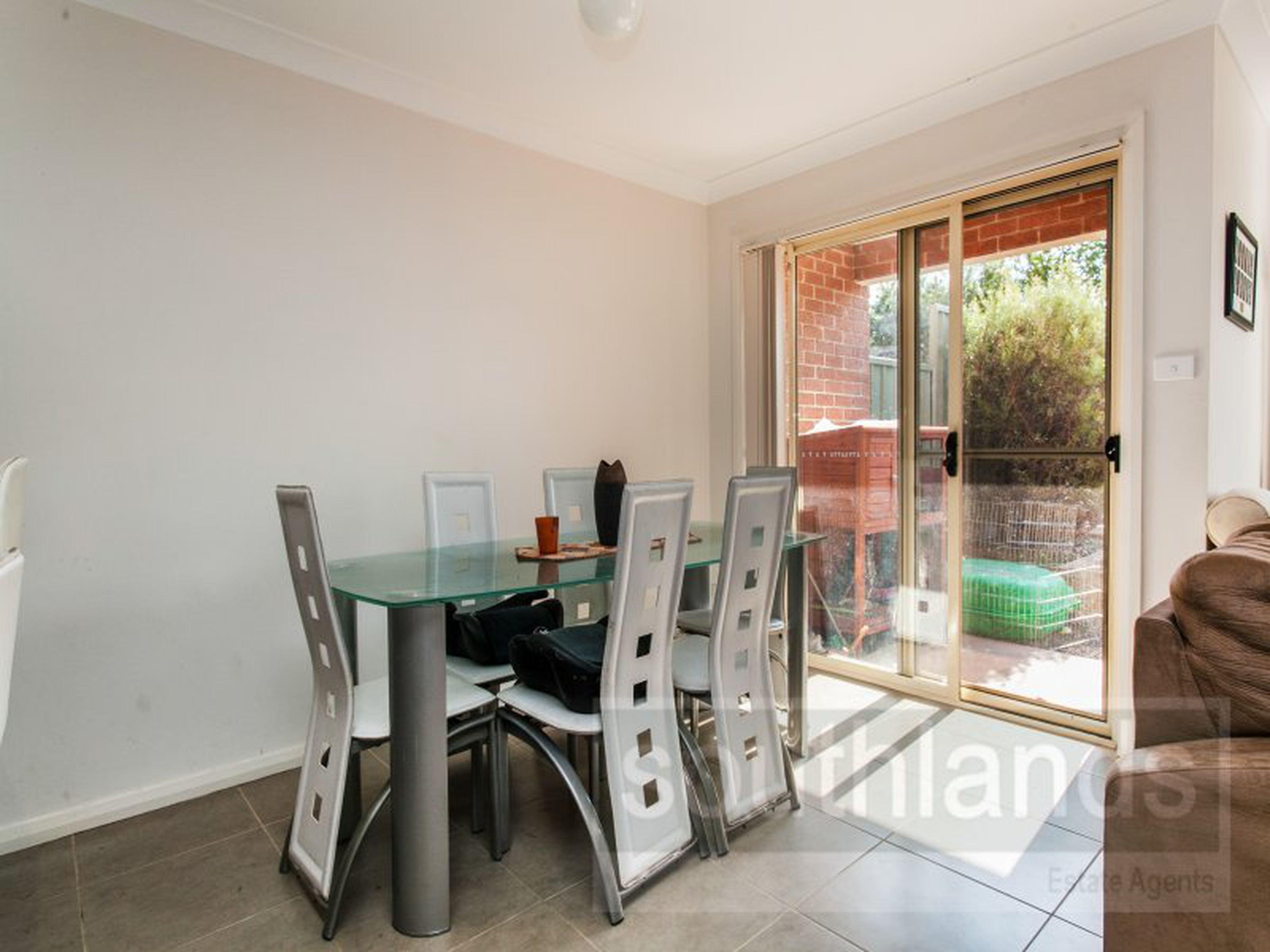 15B Tarrabundi Drive, GLENMORE PARK