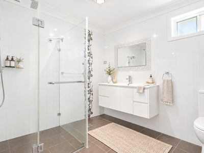 18 Flanagan Avenue, Moorebank