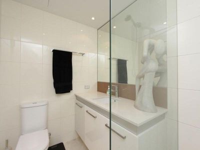 1605 / 30 The Circus, Burswood