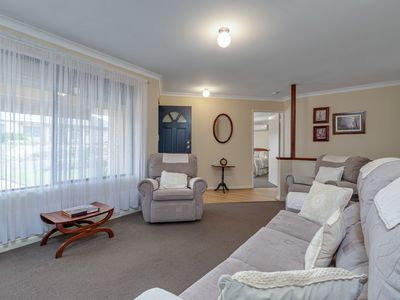 4 Bass Chase, Yanchep