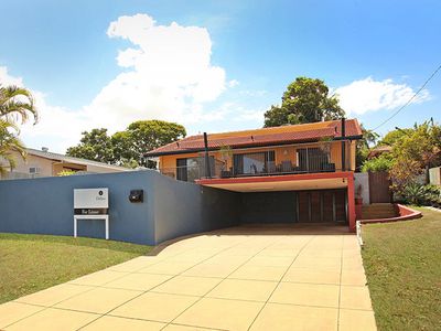 24 Poinciana Avenue, Mooloolaba