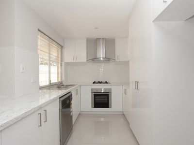 22C Emsworth Way, Balga