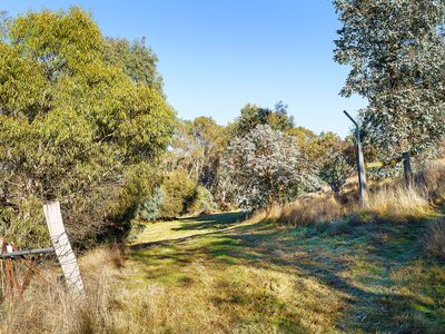 Off Owens Road, Elphinstone