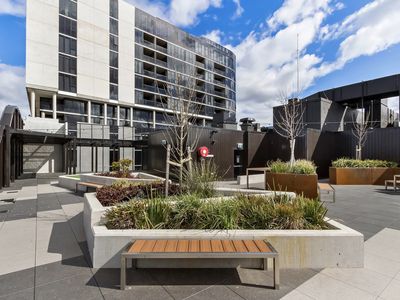1214 / 15 Bowes Street, Phillip