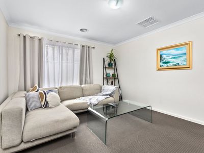 15 Everglade Street, Leopold