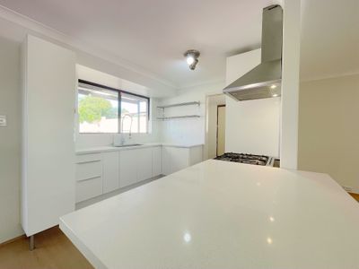 22 Malone Court, Thornlie